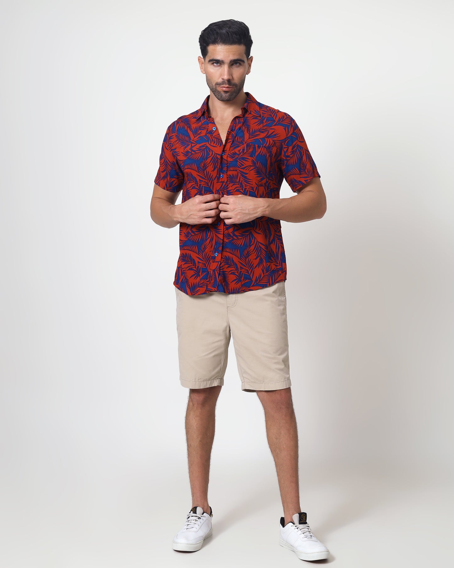 Blackbeard -"PAINE ROUGE"- Slim-Fit Short Sleeve Shirt
