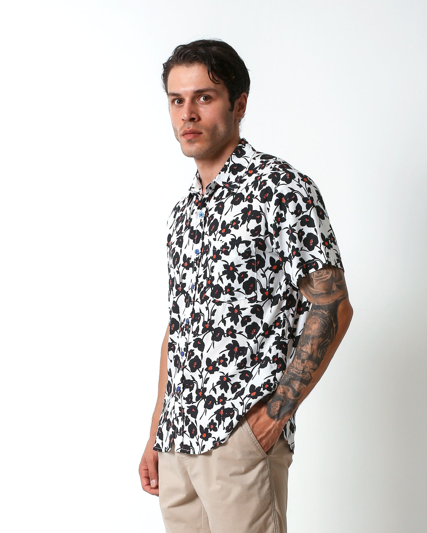 KRAKEN -"TECH BLACK"- Straight / Loose-Cut Short Sleeve Shirt